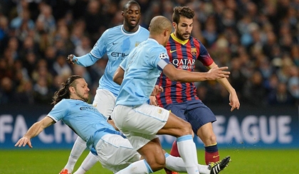 Fabregas chỉ ra cách để Barca đánh bại Man City